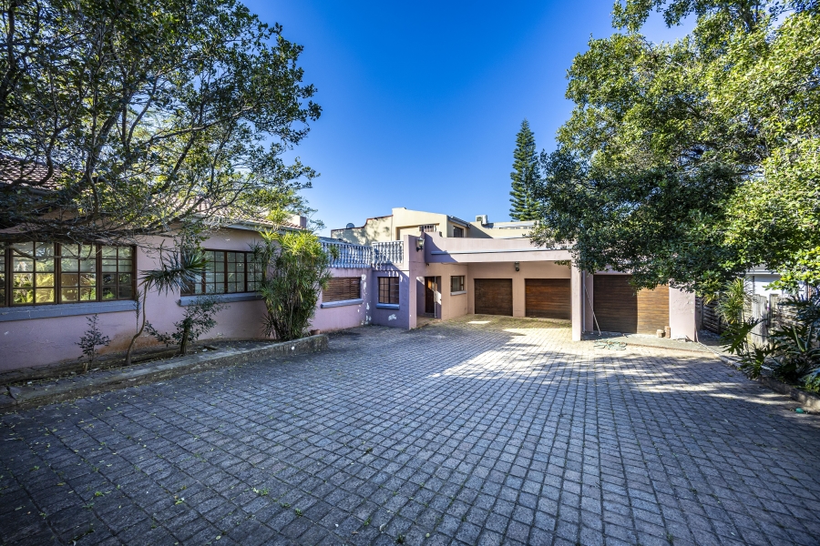 11 Bedroom Property for Sale in Gonubie North Eastern Cape